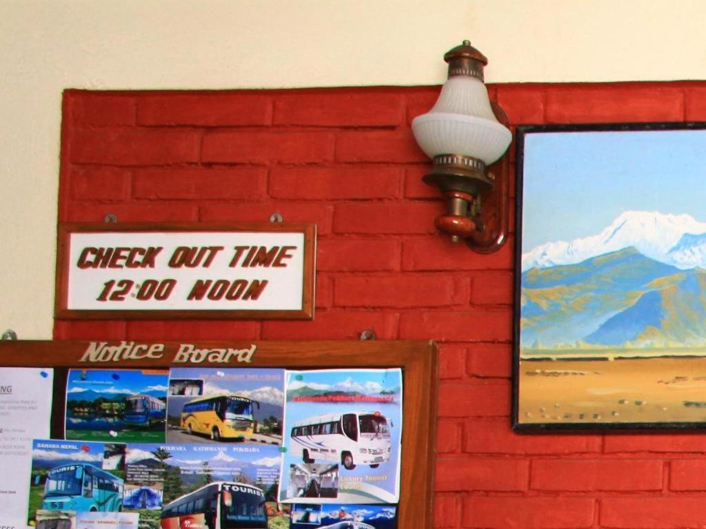 Fairmount Hotel Pokhara Kültér fotó