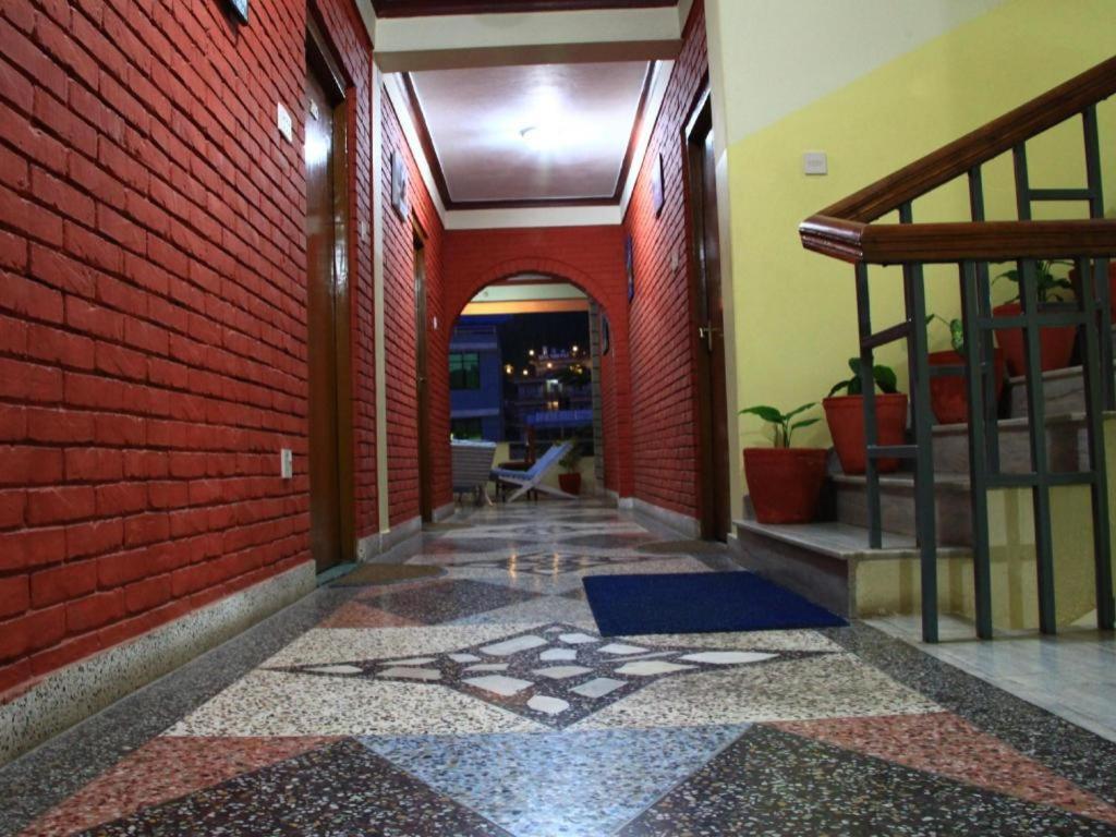 Fairmount Hotel Pokhara Kültér fotó